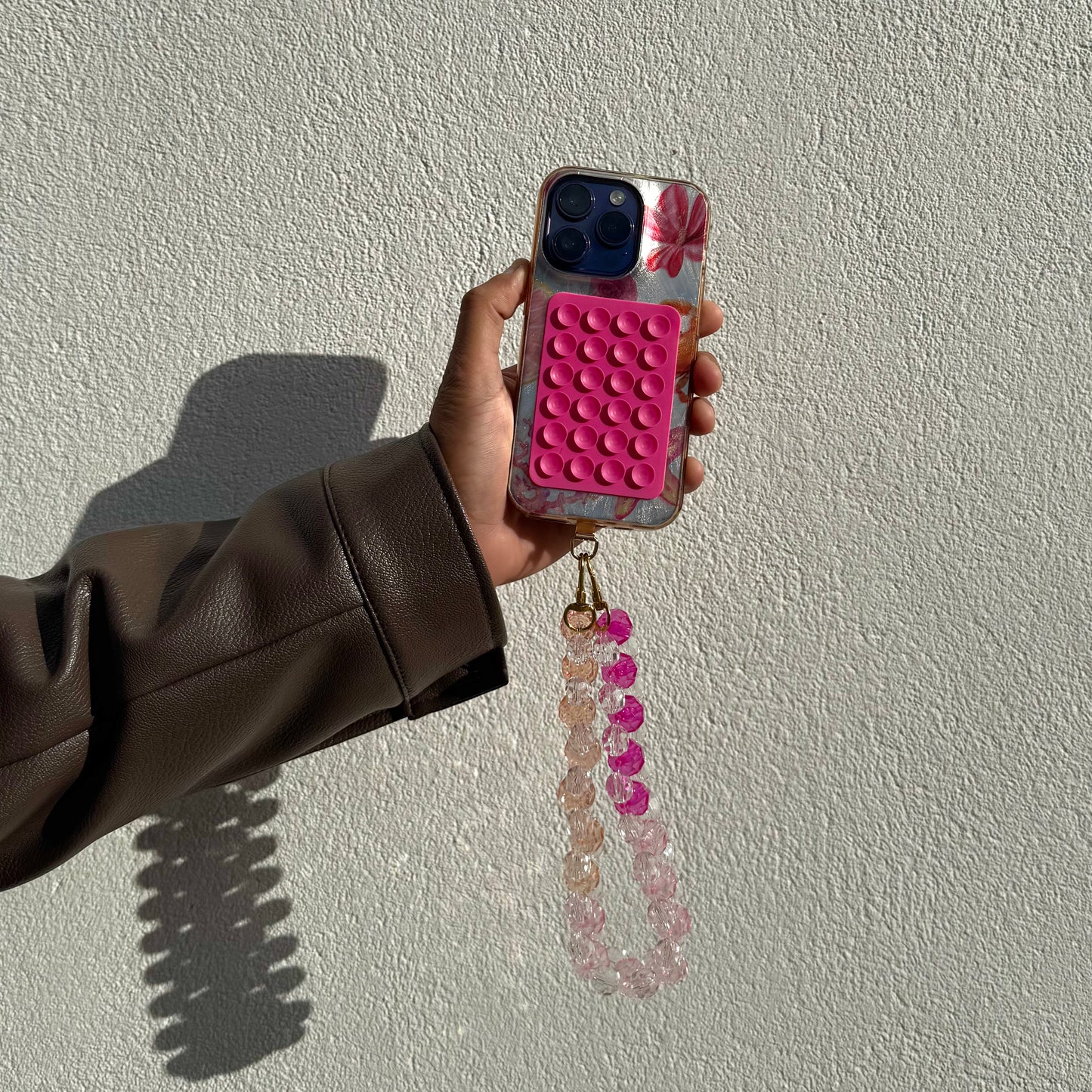 BESPOKE PHONE WRISTLET